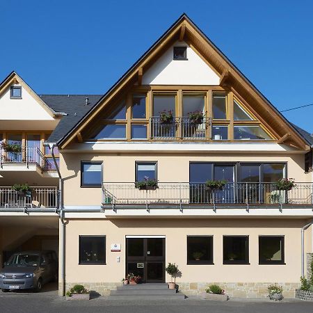 Weingut Eduard Kroth Briedel Exterior photo